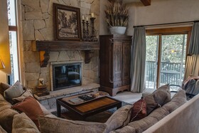The Lodge at Vail, a RockResort