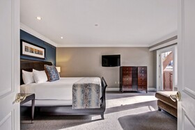 The Lodge at Vail, a RockResort