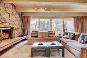 The Lodge at Vail, a RockResort