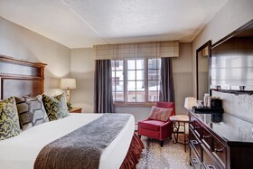 The Lodge at Vail, a RockResort
