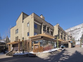 Vail 21 Condominiums