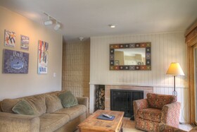Vail 21 Condominiums
