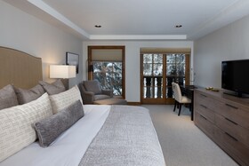 Vail Mountain Lodge & Spa