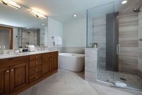 Vail Mountain Lodge & Spa