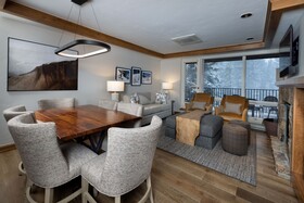 Vail Mountain Lodge & Spa