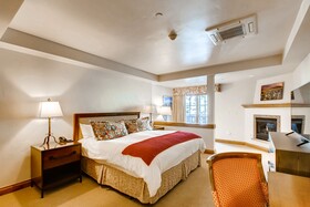Vail Mountain Lodge & Spa