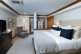 Vail Mountain Lodge & Spa