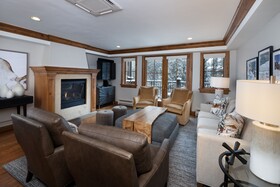 Vail Mountain Lodge & Spa