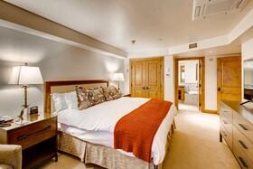 Vail Mountain Lodge & Spa