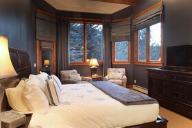 Vail Residences at Cascade Village