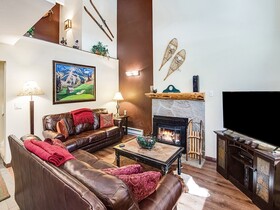 Vantage Point, a Destination Residence