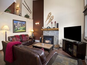 Vantage Point, a Destination Residence