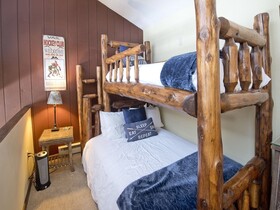 Vantage Point, a Destination Residence