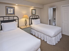 Vantage Point, a Destination Residence