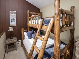 Vantage Point, a Destination Residence
