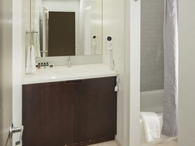 Vantage Point, a Destination Residence