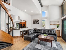Vantage Point, a Destination Residence