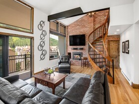 Vantage Point, a Destination Residence
