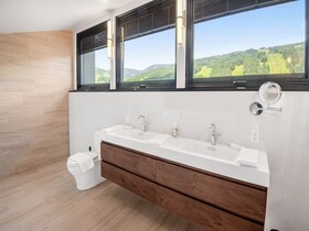Vantage Point, a Destination Residence