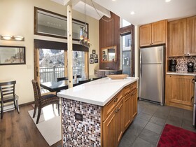 Vantage Point, a Destination Residence