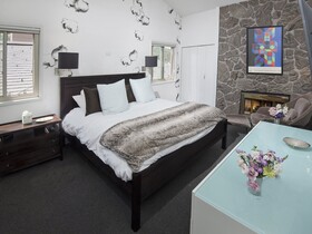 Vantage Point, a Destination Residence