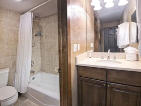 Vantage Point, a Destination Residence
