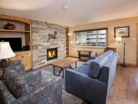 Vantage Point, a Destination Residence