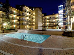 Vantage Point, a Destination Residence