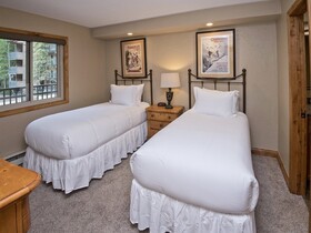 Vantage Point, a Destination Residence