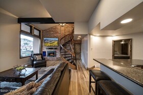 Vantage Point, a Destination Residence