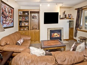 Vantage Point, a Destination Residence