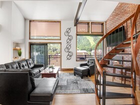 Vantage Point, a Destination Residence