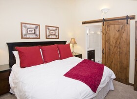 Vantage Point, a Destination Residence