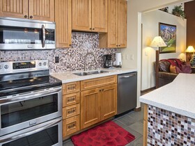 Vantage Point, a Destination Residence