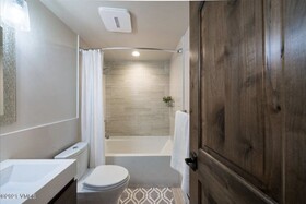 Vantage Point, a Destination Residence