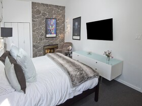 Vantage Point, a Destination Residence