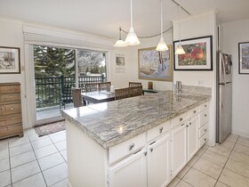 Vantage Point, a Destination Residence