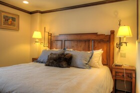Vantage Point, a Destination Residence