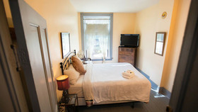 Olympia Hostel House