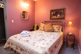 Olympia Hostel House