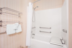 Quality Inn & Suites Wellington - Fort Collins