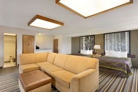 Super 8 by Wyndham Westminster Denver North