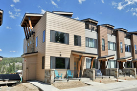 Arrow by Winter Park Escapes