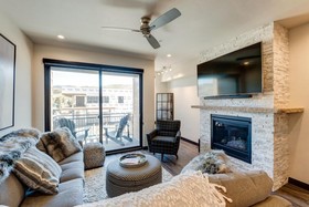 Arrow by Winter Park Escapes