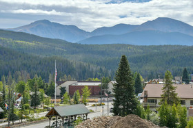 Arrow by Winter Park Escapes