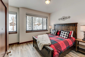 Arrow by Winter Park Escapes