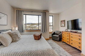Arrow by Winter Park Escapes