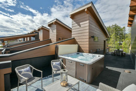 Arrow by Winter Park Escapes