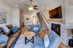 Arrow by Winter Park Escapes