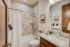 Arrow by Winter Park Escapes